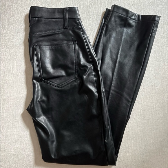 A&F Curve Love 90s Straight Leather Pant - Picture 3 of 5